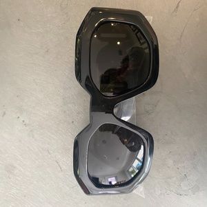 Versace 4424U sunglasses